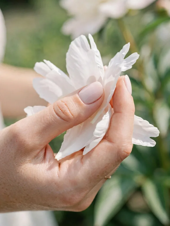Simple wedding nails for bride: pale blush pink oval bridal nails